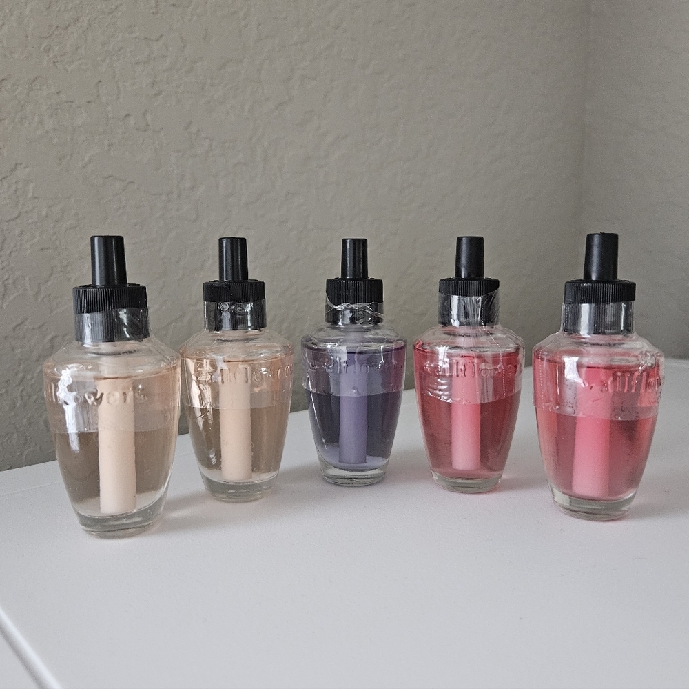 Bundle Of 5 Wallflowers Refills